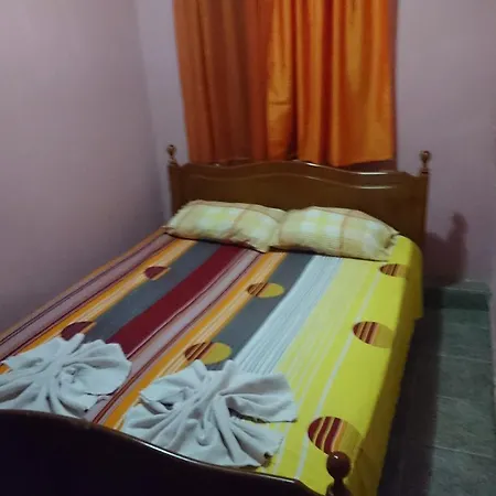 Dafina 2* تيرانا