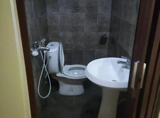 Hotell Dafina Tirana